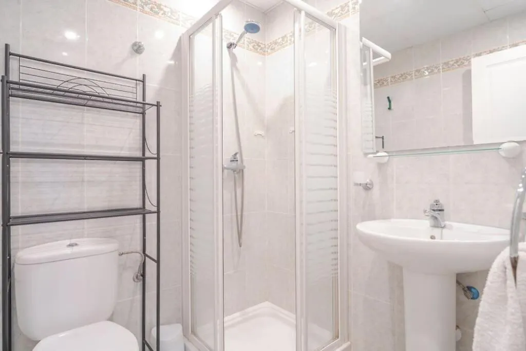 2 Bed Sea View Perfect Location Apartment Estepona 0*,  Spain